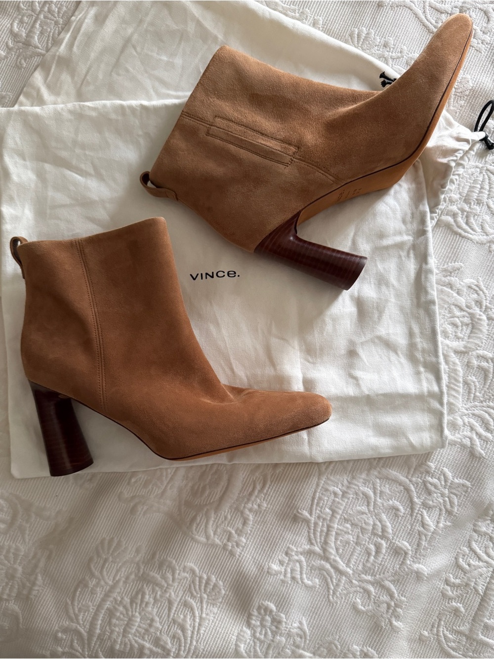 Vince Camel Suede Hillside Ankle Booties Size 11